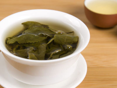 六大茶葉的功效，<a href=http://www.mrakjxw.com/chajiankang/ target=_blank class=infotextkey>喝茶的好處</a>和壞處