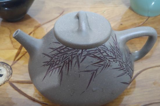 沖泡肉桂用紫砂壺還是蓋碗，武夷巖茶肉桂可以用紫砂壺沖泡嗎？