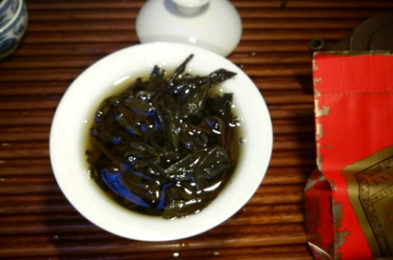 肉桂可以用紫砂壺沖泡嗎，紫砂壺能泡武夷巖茶肉桂用嗎？