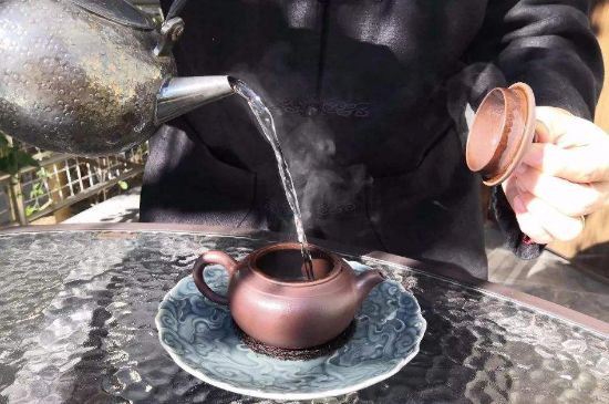 各類(lèi)茶的注水方式，不同的茶泡茶時(shí)怎么注水