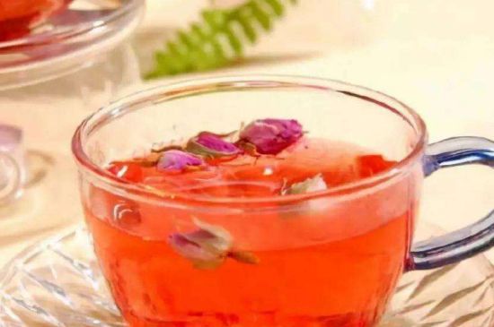 蜂蜜泡茶葉的副作用，蜂蜜泡茶葉有什么禁忌