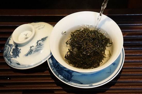 各類(lèi)茶的注水方式，不同的茶泡茶時(shí)怎么注水