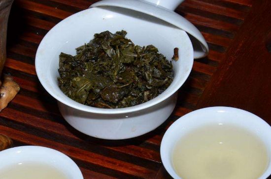 烏龍茶沖泡時(shí)間是多久，怎樣泡烏龍茶