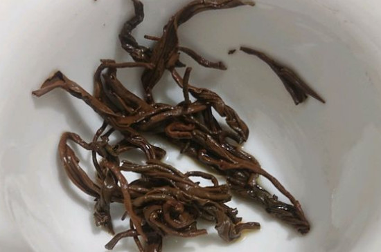 茶葉過期5年了但沒開封，茶葉放久了能喝嗎