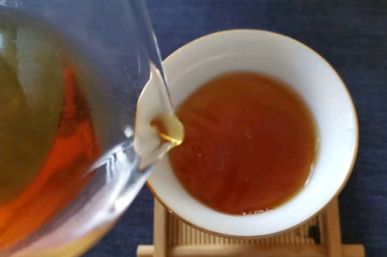 普洱茶十大學(xué)費茶排名，吉普H是學(xué)費茶？