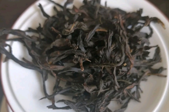 過期茶葉的八大妙用，過期的陳茶葉還能干什么用？