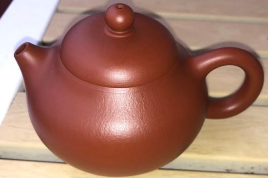手工紫砂壺和模具壺有什么區(qū)別，快速鑒別手工壺模具壺