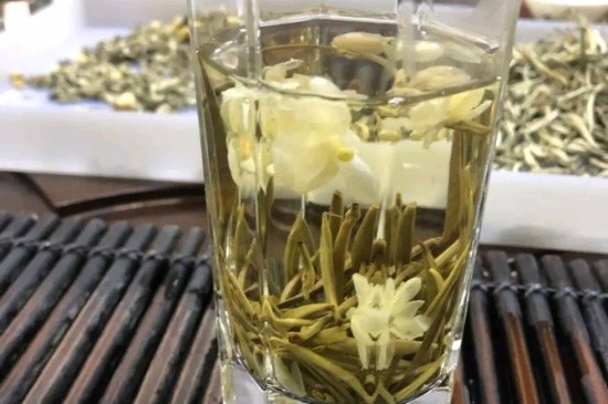 茉莉花花茶能煮嗎，喝茉莉花茶適合煮好還是泡好？