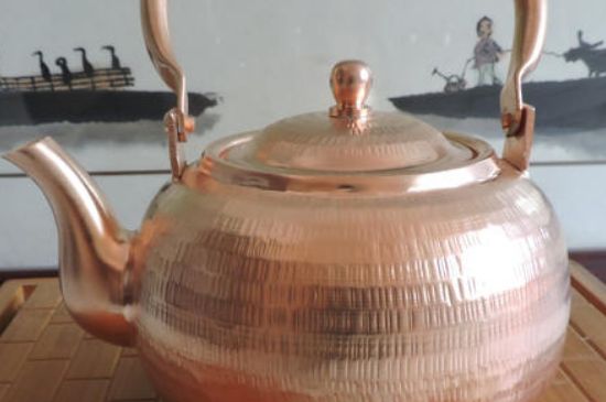 用銅壺燒水有什么禁忌，銅壺煮水的兩大忌諱和好處