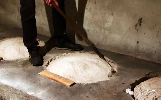 怎樣炭焙巖茶？揭秘武夷巖茶的炭焙技藝