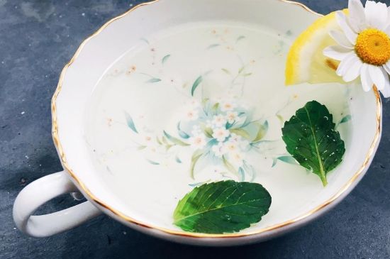 薄荷葉茶怎么制作，薄荷如何做成干茶葉