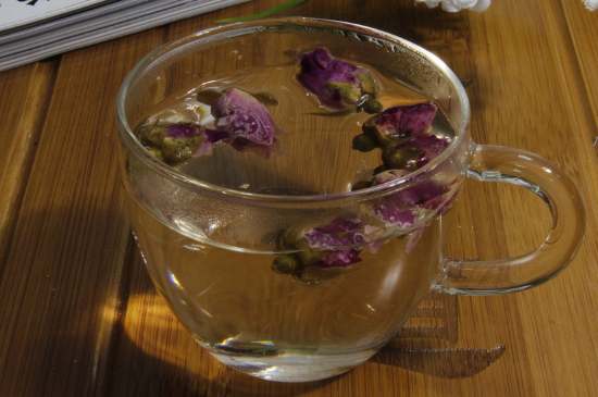 怎么判斷玫瑰花茶好不好，玫瑰花茶怎么樣鑒別