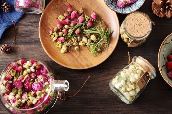 茉莉花和什么在一起喝好，茉莉花喝什么茶搭配？