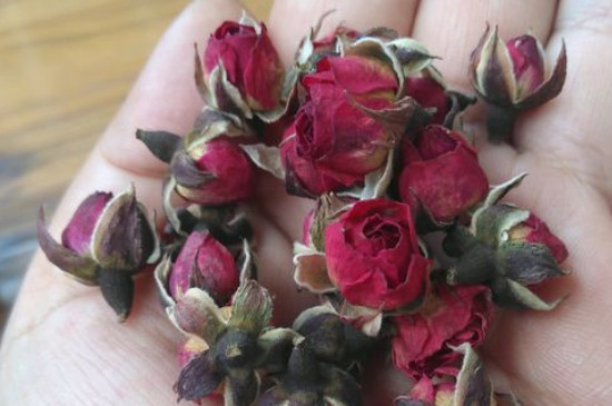 玫瑰花泡水喝的9大禁忌，喝玫瑰花茶有什么禁忌