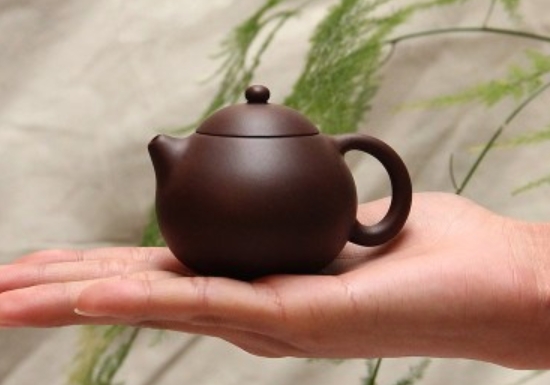 宜興紫砂壺四大經(jīng)典壺型叫什么，傳統(tǒng)紫砂四大名壺介紹