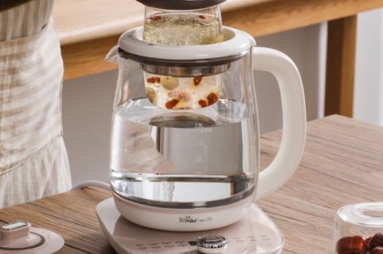 煮茶器和養(yǎng)生壺有什么區(qū)別，養(yǎng)生壺跟煮茶器哪個(gè)實(shí)用好用？