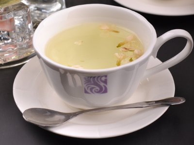 茉利花茶有什么功效作用，不適合什么人喝？