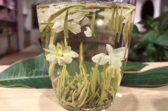 茉莉銀針屬于什么茶，茉莉銀針適合什么人喝？