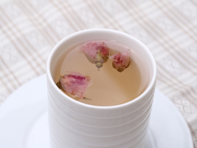 干玫瑰花泡前需要洗嗎，泡玫瑰花需要洗一下嗎？