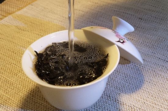 大紅袍茶葉好嗎？大紅袍被譽(yù)為“茶中之王”！