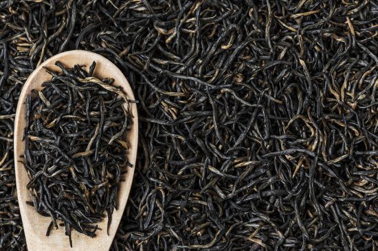 紅茶放置10年還能喝嗎，多年過期紅茶居然還能喝？