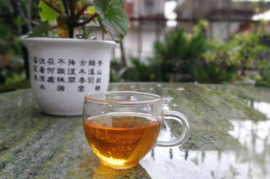 什么茶葉喝起來超級香，什么茶泡出來滿屋濃香?