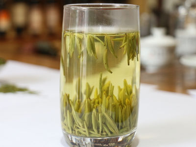 竹葉青茶怎么樣，檔次較高味道略苦價(jià)格比較貴