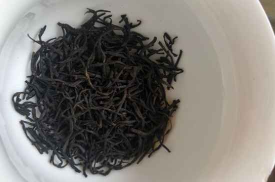 正山小種第一泡要倒掉嗎，正山小種能沖幾泡