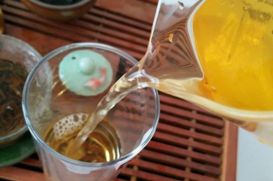 經(jīng)期喝紅茶有什么壞處，女性經(jīng)期可以喝紅茶嗎