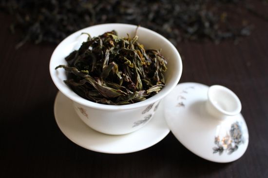 鋸朵仔跟鴨屎香哪個(gè)貴，鋸朵子和鴨屎香哪個(gè)好喝？