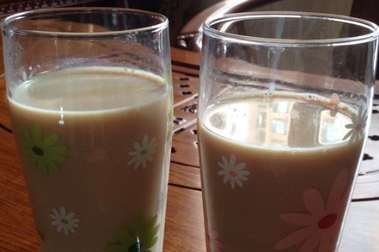 紅茶加奶的危害，紅茶加牛奶有副作用嗎