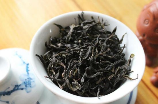 鋸朵仔跟鴨屎香哪個(gè)貴，鋸朵子和鴨屎香哪個(gè)好喝？