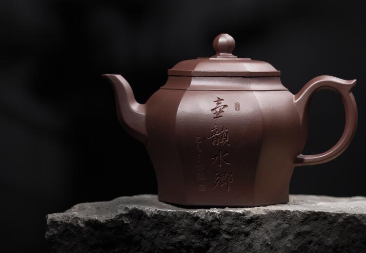 紫砂壺哪個(gè)地方最出名，什么樣的紫砂壺最好